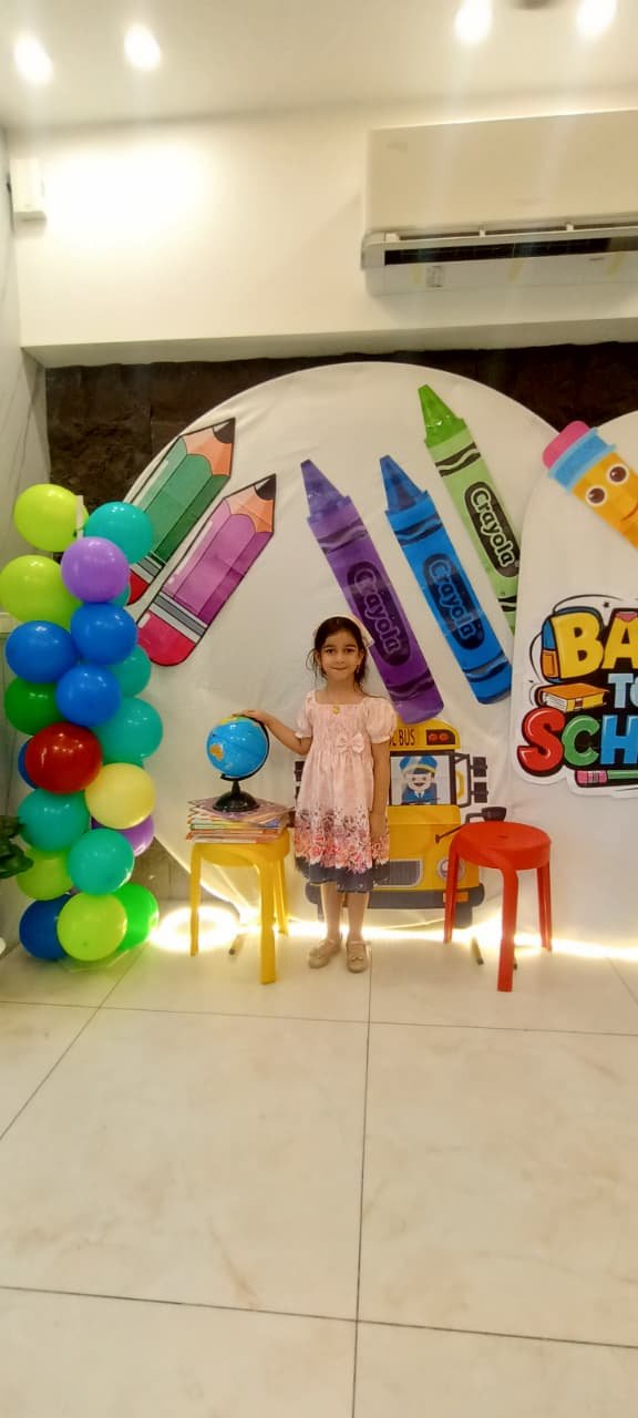 صورة من المدرسة